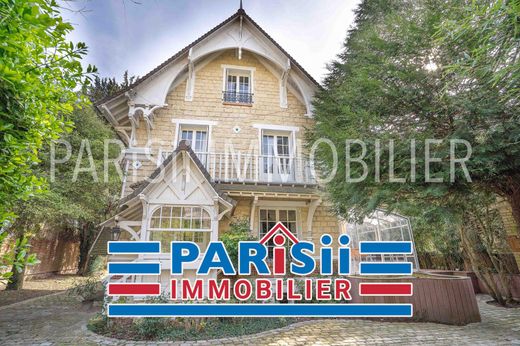 Luxury home in La Frette-sur-Seine, Val d'Oise