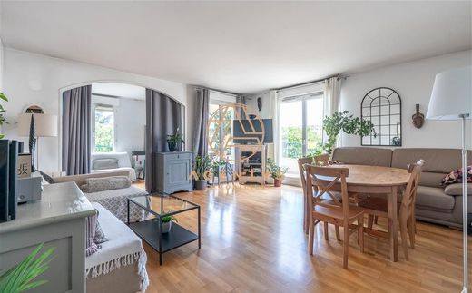 Apartment in Nogent-sur-Marne, Val-de-Marne