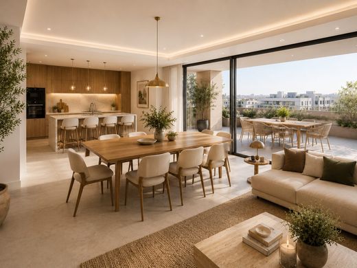 Apartment in Le Plessis-Robinson, Hauts-de-Seine