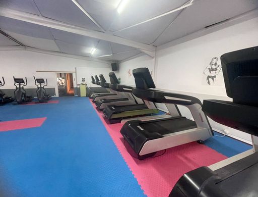 Kantoor in Neuilly-sur-Marne, Seine-Saint-Denis