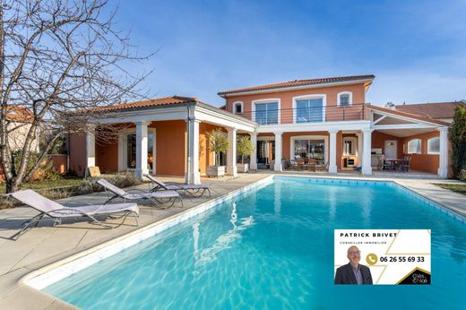 Luxury home in Clermont-Ferrand, Puy-de-Dôme