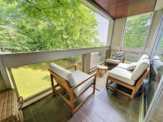 Apartment in Garches, Hauts-de-Seine