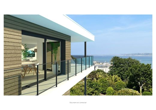 Luxury home in Perros-Guirec, Côtes-d'Armor