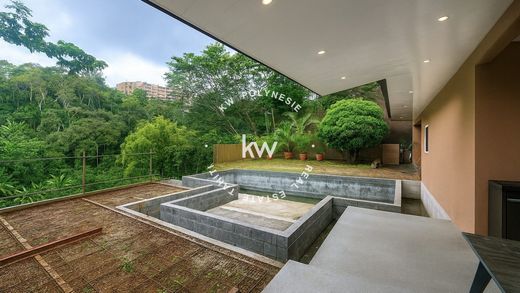 Элитный дом, Faa'a, Îles du Vent