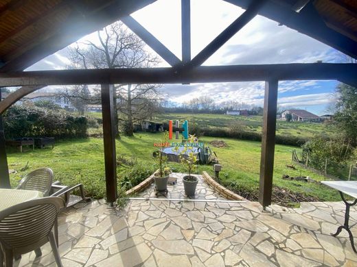 Maison de luxe à Lahonce, Pyrénées-Atlantiques