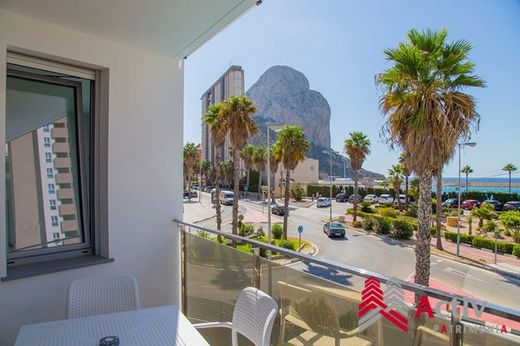 Apartment / Etagenwohnung in Calp, Alicante