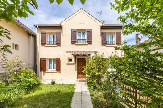 Casa di lusso a Ermont, Val d'Oise