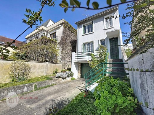 Lüks ev Bagneux, Hauts-de-Seine
