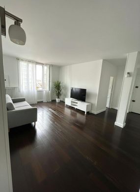 Apartment / Etagenwohnung in Boulogne-Billancourt, Hauts-de-Seine
