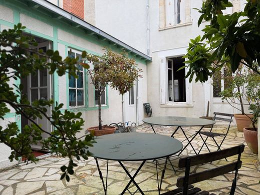 Maison de luxe à La Rochelle, Charente-Maritime