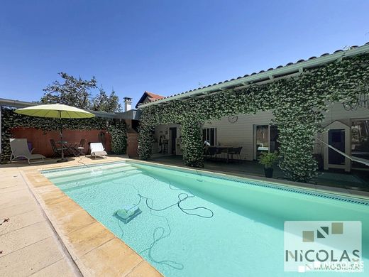 Luxury home in Bordeaux, Gironde