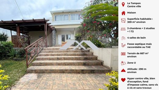 Casa di lusso a Le Tampon, Riunione