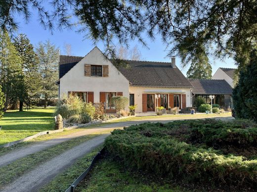 Maison de luxe à Gambais, Yvelines