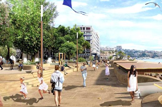 Apartment / Etagenwohnung in Antibes, Alpes-Maritimes