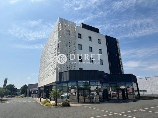 Γραφείο σε La Roche-sur-Yon, Vendée