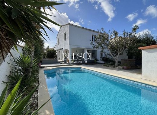 Πολυτελή κατοικία σε Saint-Cyprien, Pyrénées-Orientales