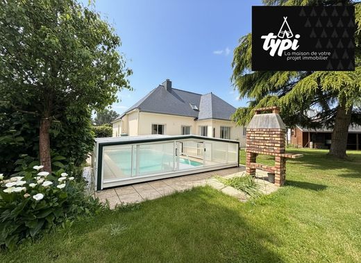 Casa di lusso a Hennebont, Morbihan