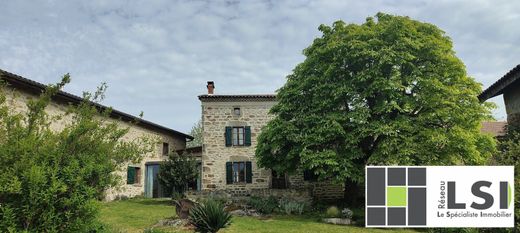 Luxury home in Saint-Dier-d'Auvergne, Puy-de-Dôme