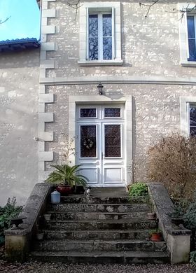 Kale Chinon, Indre-et-Loire