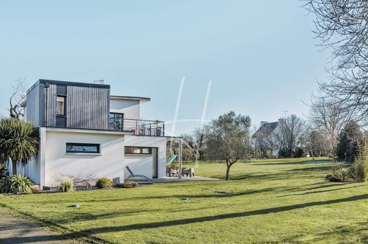 Luxury home in La Forêt-Fouesnant, Finistère