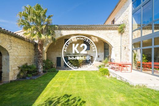 Maison de luxe à Montélimar, Drôme