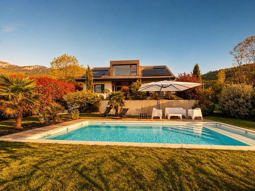 Luxus-Haus in Vesancy, Ain