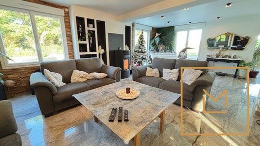 Casa di lusso a Mathieu, Calvados