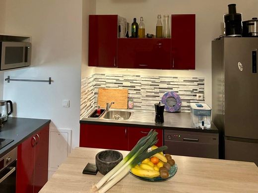 Piso / Apartamento en Suresnes, Altos de Sena