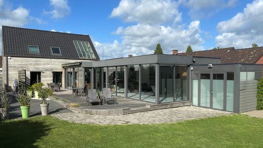 Luxury home in Rue, Somme