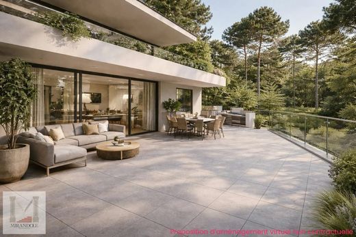 Apartment / Etagenwohnung in Valbonne, Alpes-Maritimes