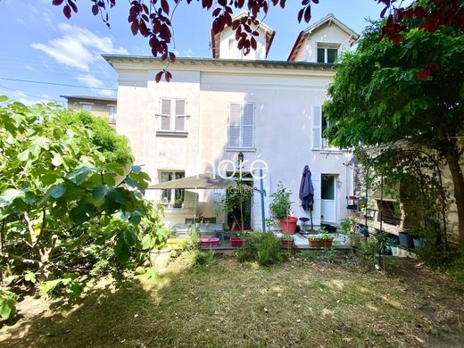 Luxury home in Herblay, Val d'Oise