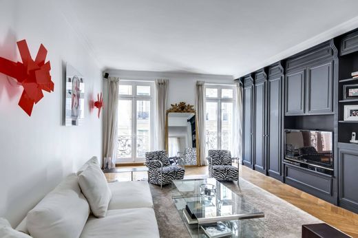 Apartment / Etagenwohnung in Champs-Elysées, Madeleine, Triangle d’or, Paris