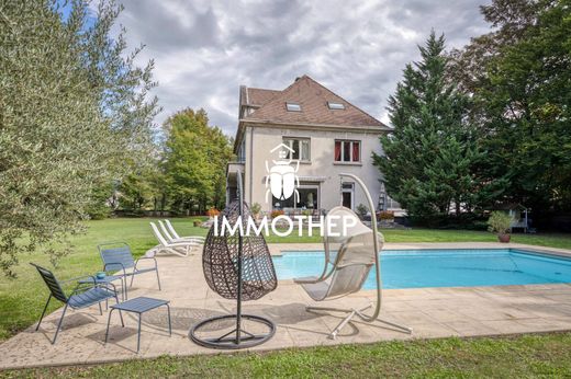 豪宅  Vizille, Isère