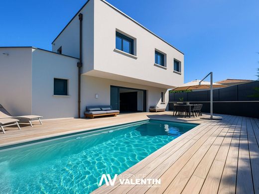 Luxury home in Marly, Moselle