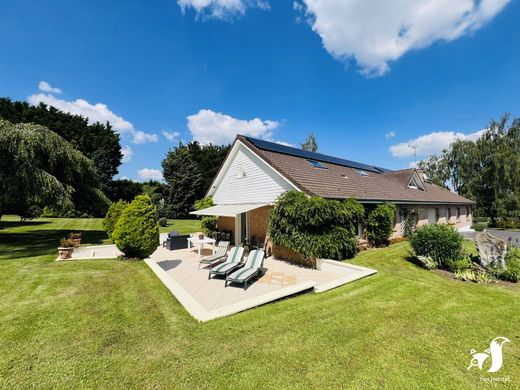 Maison de luxe à Neuville-Saint-Rémy, Nord