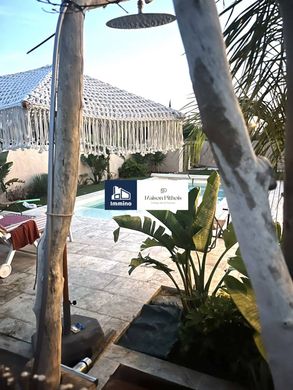 Luxus-Haus in La Crau, Var