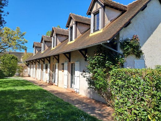 Luxury home in Olivet, Loiret