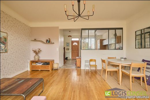 Casa de lujo en Bourg-la-Reine, Altos de Sena