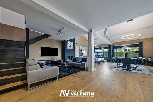 호화 저택 / Fèves, Moselle