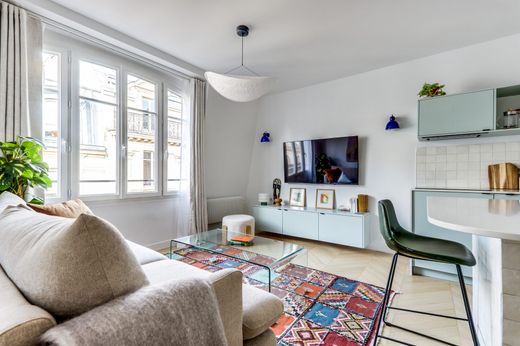Apartment in Provence-Opéra – Grands Boulevards, Paris