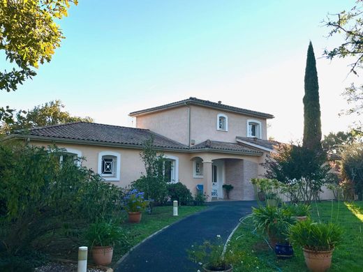 Luxe woning in Montpon-Ménestérol, Dordogne