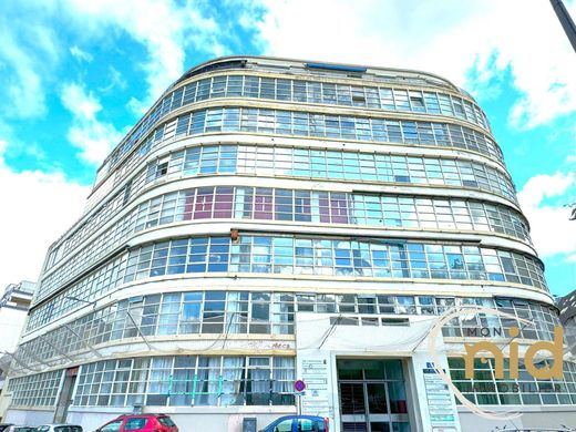 Office in Grenoble, Isère