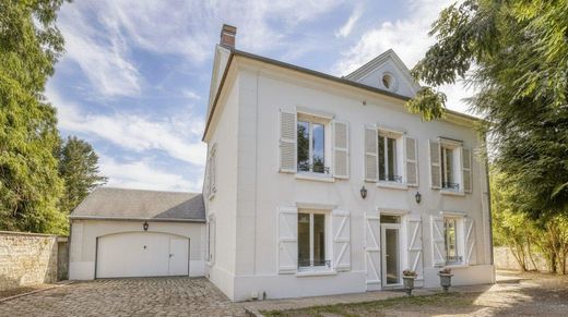 Casa di lusso a Ableiges, Val d'Oise