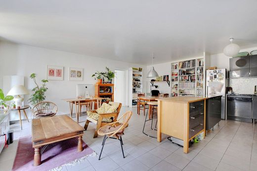 Apartment / Etagenwohnung in Romainville, Seine-Saint-Denis