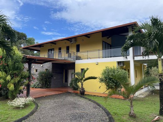 Luxury home in Montsinéry-Tonnegrande, Arrondissement de Cayenne