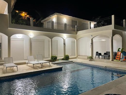 Элитный дом, Ngaparou, Région de Thiès