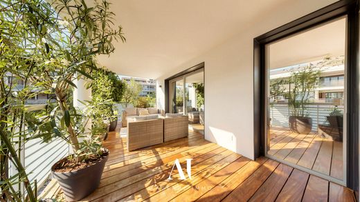 Apartment / Etagenwohnung in Gex, Ain