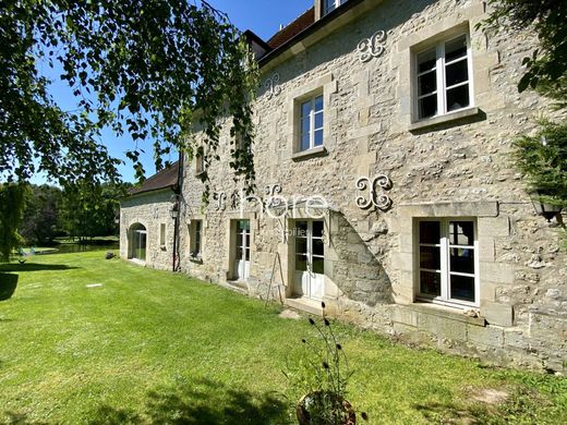 Luxury home in Hédouville, Val d'Oise