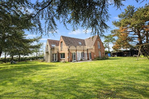 Luxury home in Sainghin-en-Mélantois, North