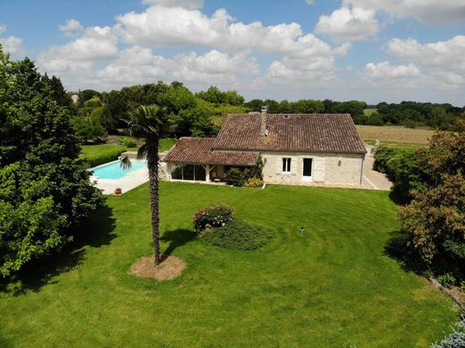 Luxury home in La Romieu, Gers